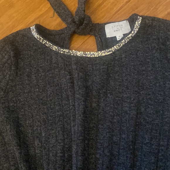 STITCH AND KNOT SWEATER - Picture 2 of 4